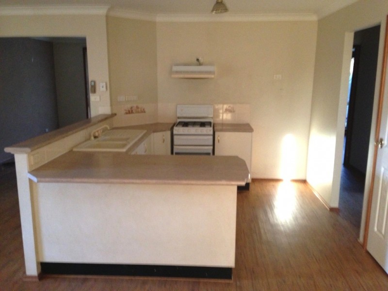 9 Etna Close, Cranebrook NSW 2749