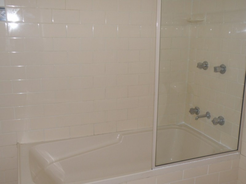 8/21 Castlereagh Street, Penrith NSW 2750