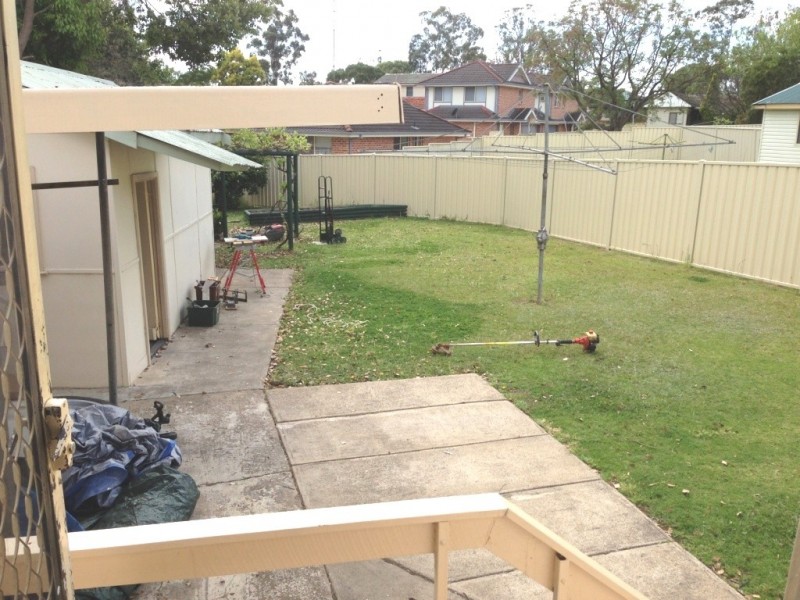 104 Richmond Road, Cambridge Park NSW 2747