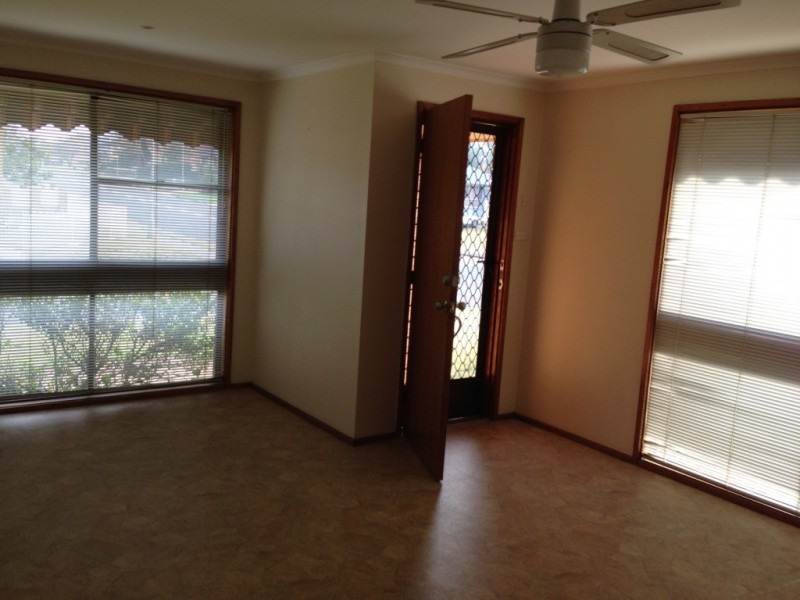 57 Corio Drive, St Clair NSW 2759