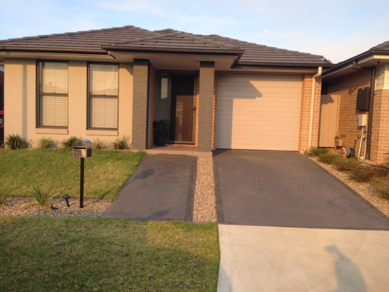 8 Prion Avenue, Cranebrook NSW 2749