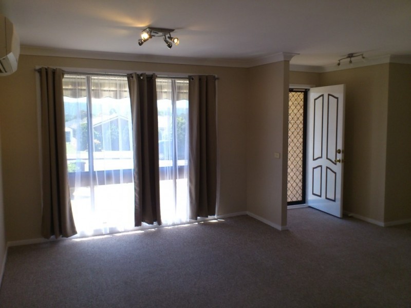 2/26 School House Road, Glenmore Park NSW 2745