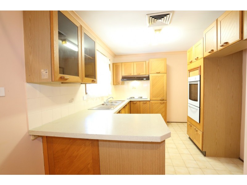 3/7 Judith Close, Werrington NSW 2747