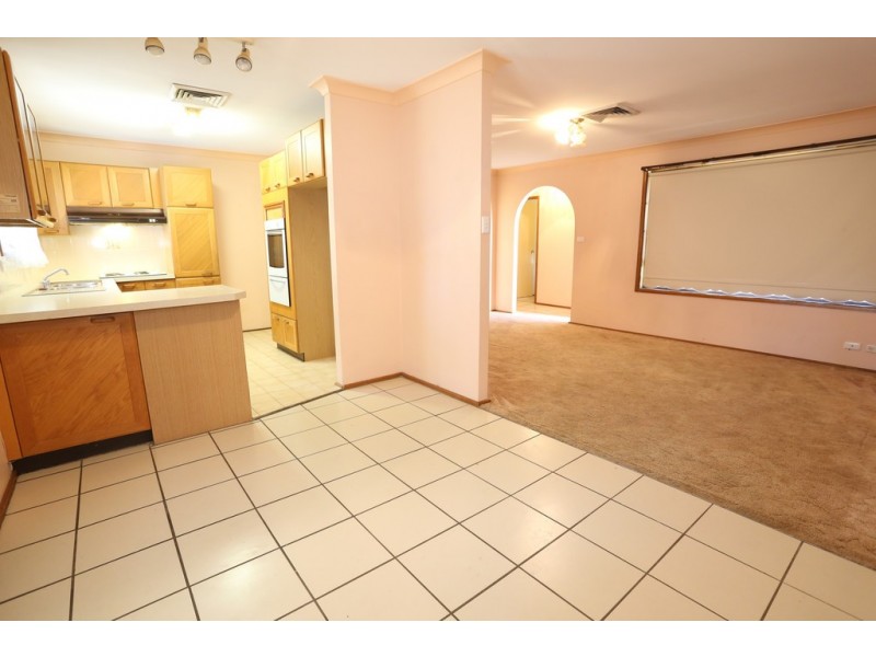 3/7 Judith Close, Werrington NSW 2747