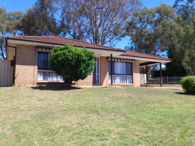 2/26 School House Road, Glenmore Park NSW 2745