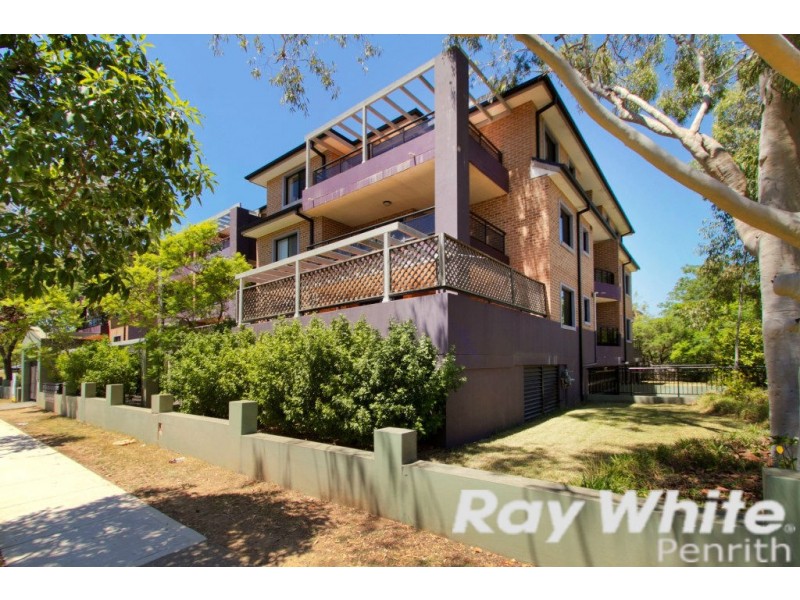 2/43-45 Rodgers Street, Kingswood NSW 2747