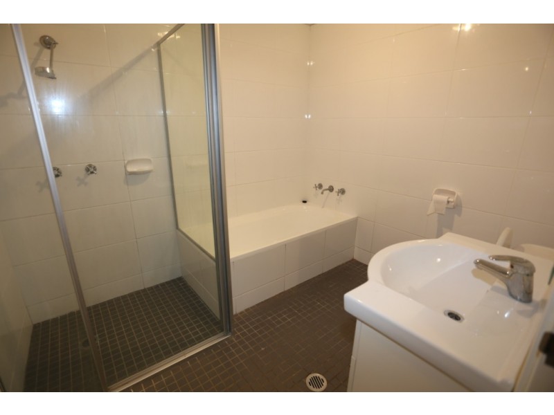 2/17-19 Haynes Street, Penrith NSW 2750