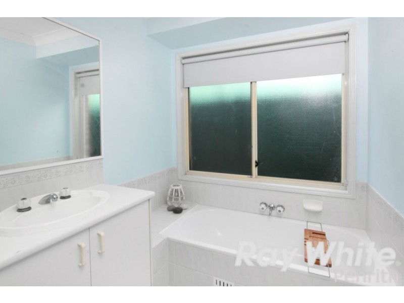 11 Jillak Close, Glenmore Park NSW 2745