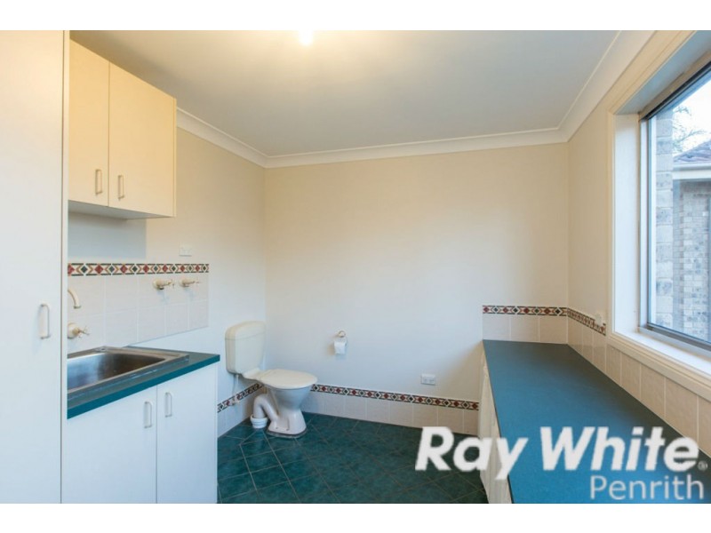 4 Brentwood Grove, Werrington Downs NSW 2747