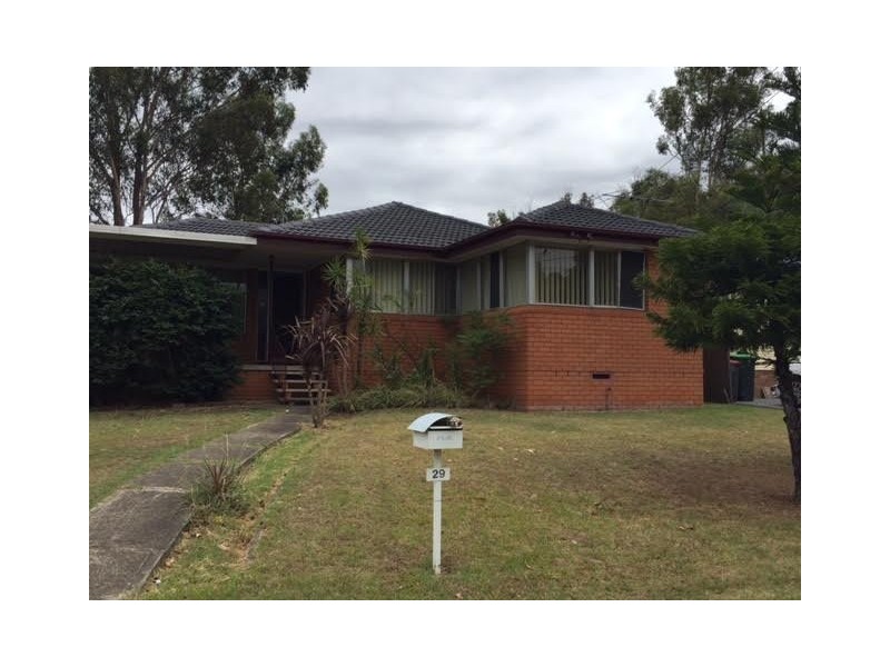 29 Barlow Street, Cambridge Park NSW 2747