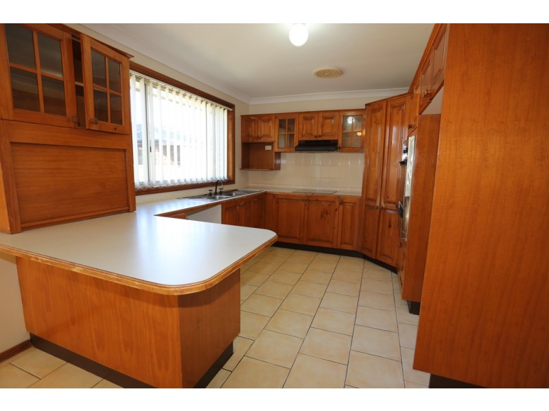 30 Brockamin Drive, South Penrith NSW 2750