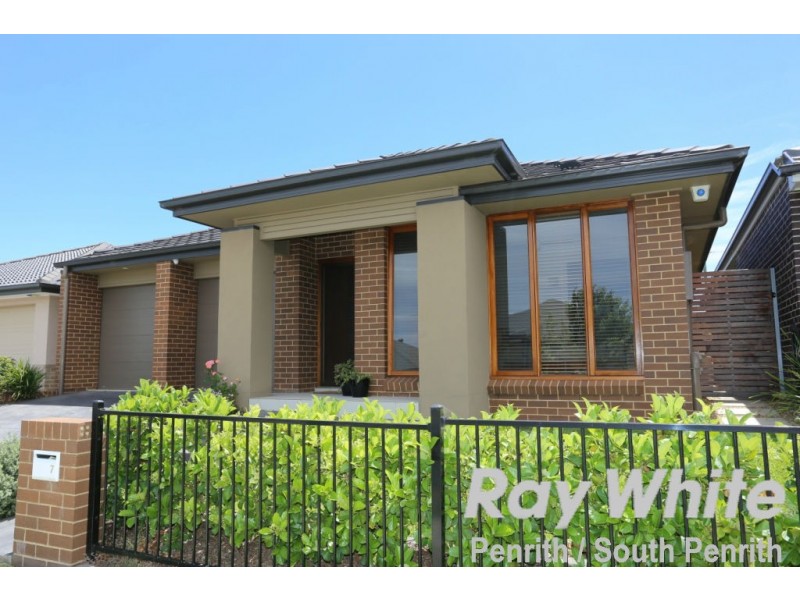 7 Bronzewing Common, Cranebrook NSW 2749