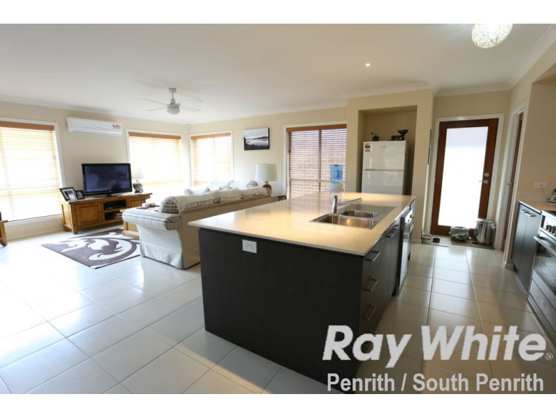 7 Bronzewing Common, Cranebrook NSW 2749