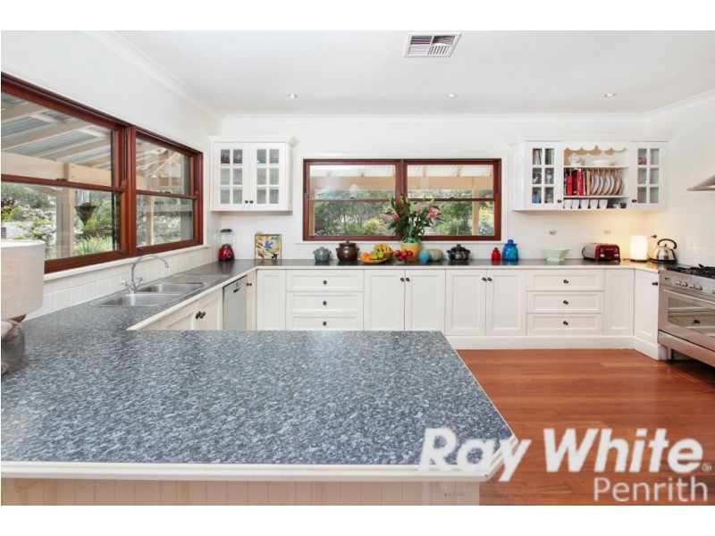 2 Donohoes Avenue, Mulgoa NSW 2745