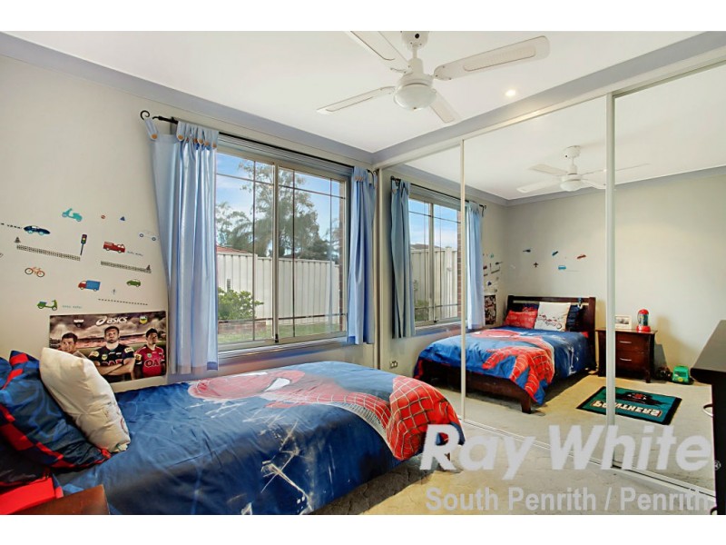 2/39 Kenneth Slessor Drive, Glenmore Park NSW 2745