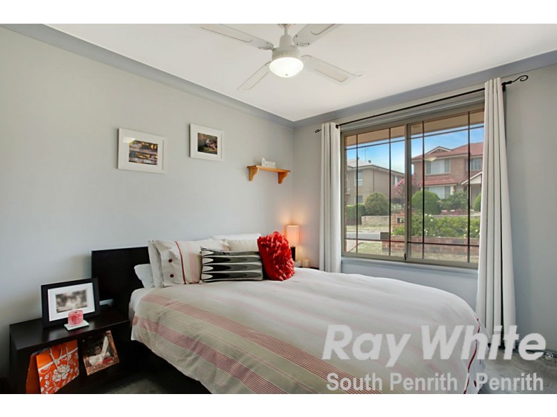 2/39 Kenneth Slessor Drive, Glenmore Park NSW 2745