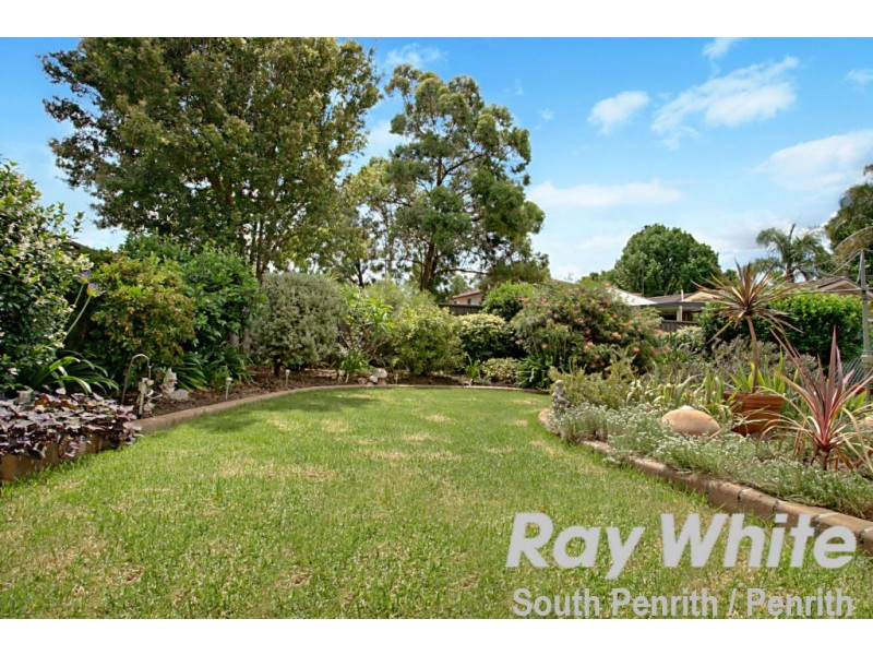 18 Berridale Avenue, South Penrith NSW 2750