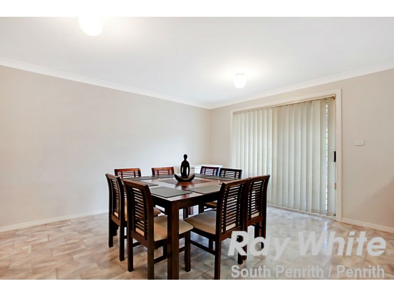 19 Ferntree Close, Glenmore Park NSW 2745