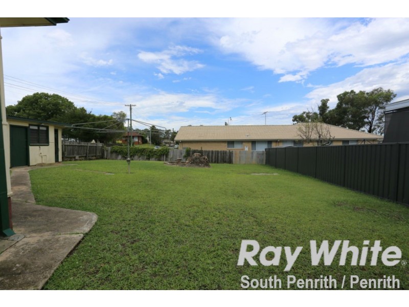 9 Glenview Street, St Marys NSW 2760