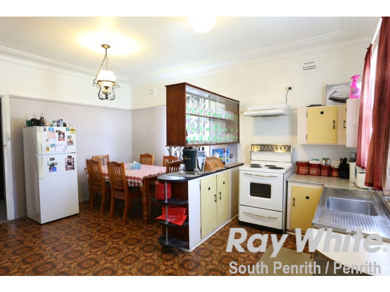 9 Glenview Street, St Marys NSW 2760