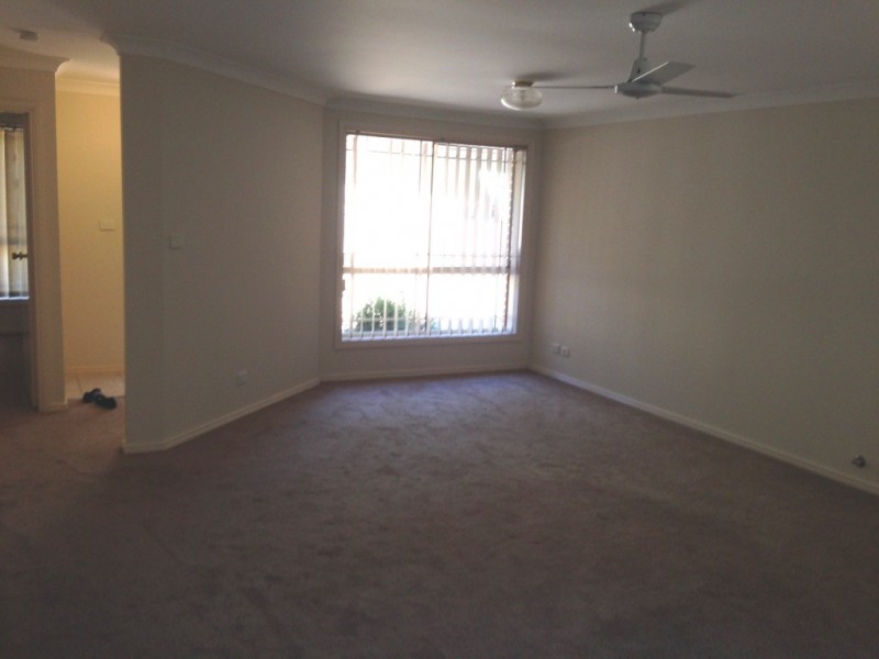 13 Regentville Road, Glenmore Park NSW 2745