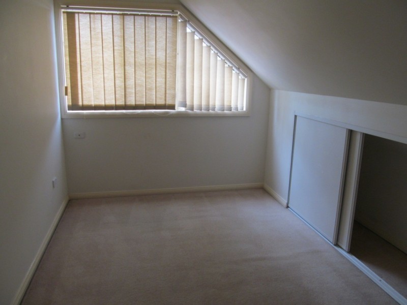 2/6-8 George Street, Kingswood NSW 2747