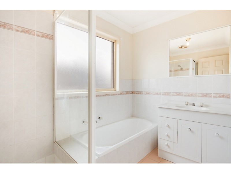 2/26 Brisbane Street, Oxley Park NSW 2760