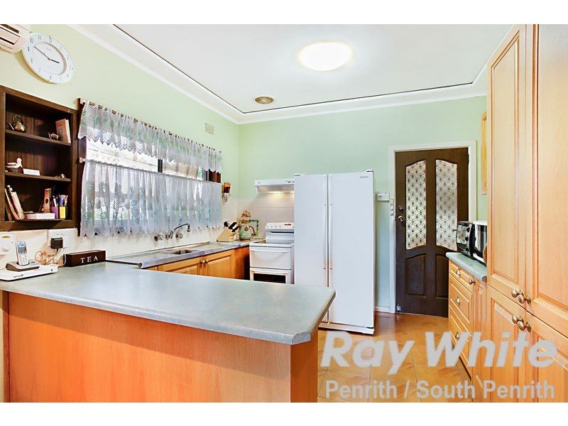 16 Hope Street, Penrith NSW 2750