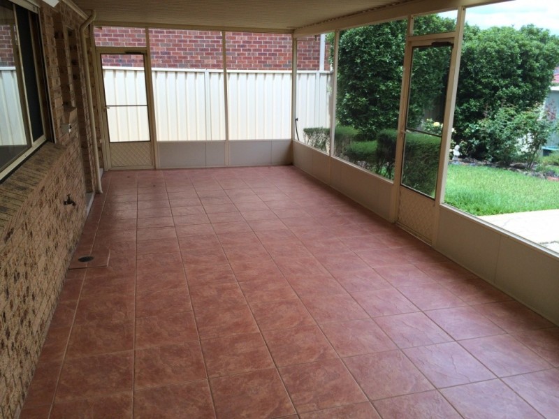 11 Buyu Road, Glenmore Park NSW 2745