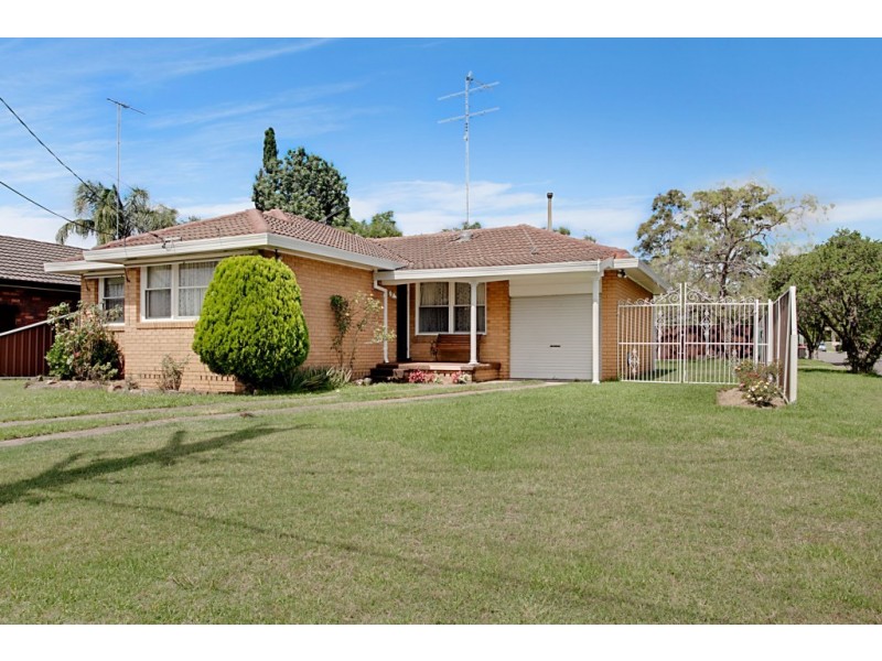 20 Racecourse Road, South Penrith NSW 2750