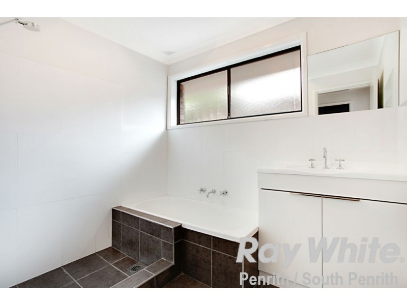 3 Druitt Place, Werrington County NSW 2747