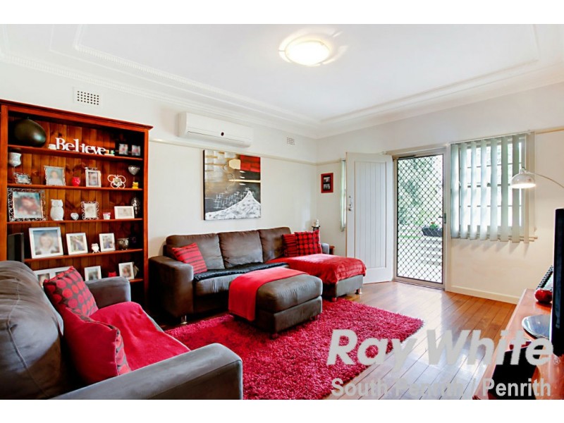 2 Heath Street, Kingswood NSW 2747