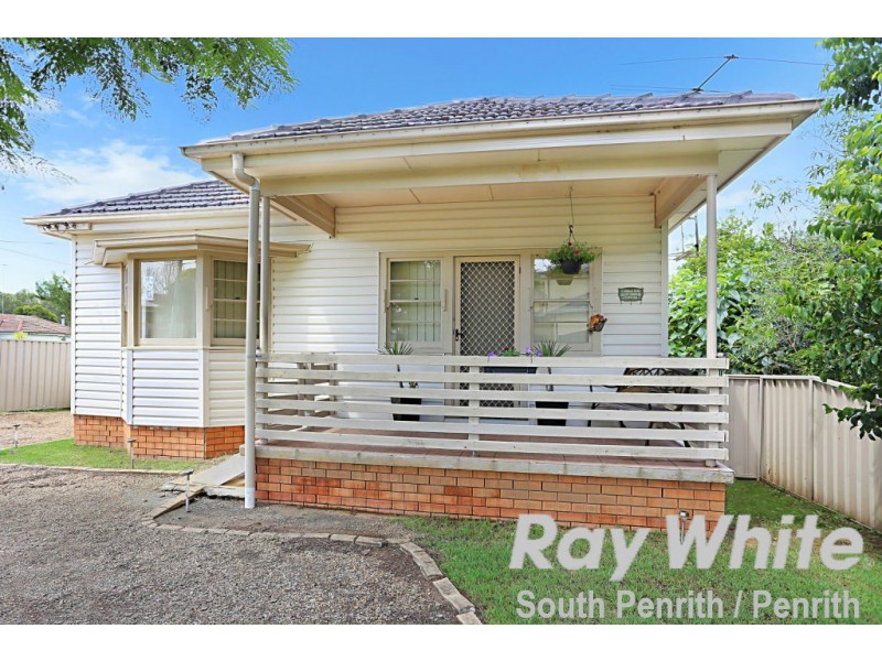 2 Heath Street, Kingswood NSW 2747