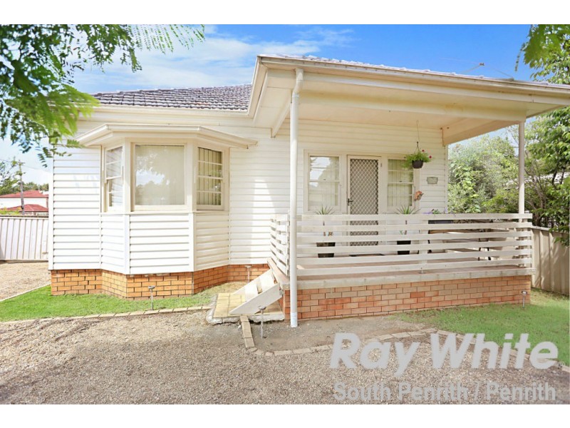 2 Heath Street, Kingswood NSW 2747