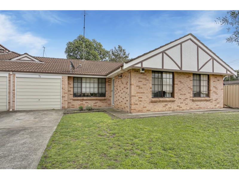 3/7 Judith Close, Werrington NSW 2747