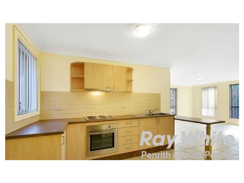 2/29 Pembroke Street, Cambridge Park NSW 2747