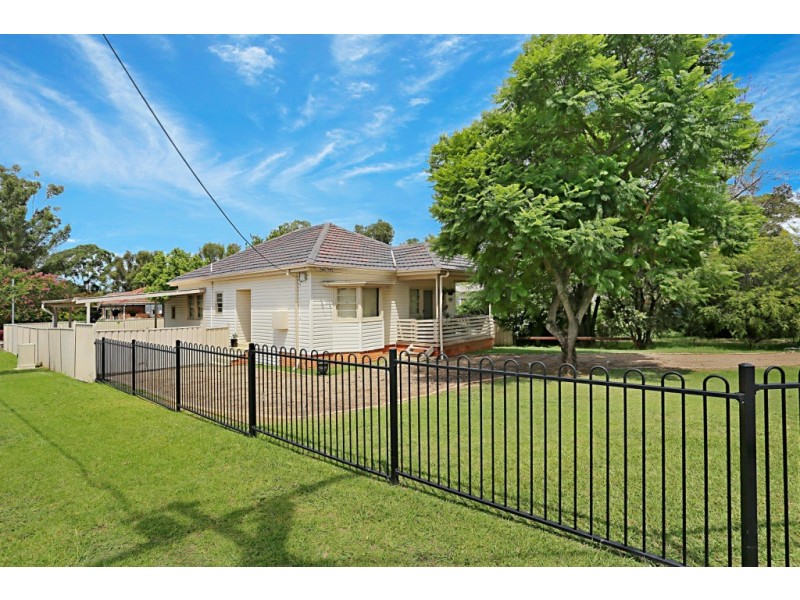 2 Heath Street, Kingswood NSW 2747