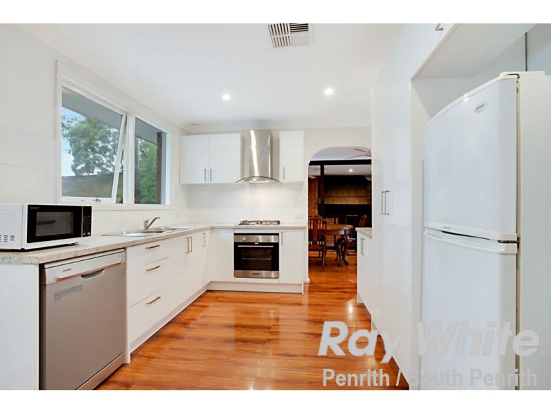 55 Brooker Street, Colyton NSW 2760