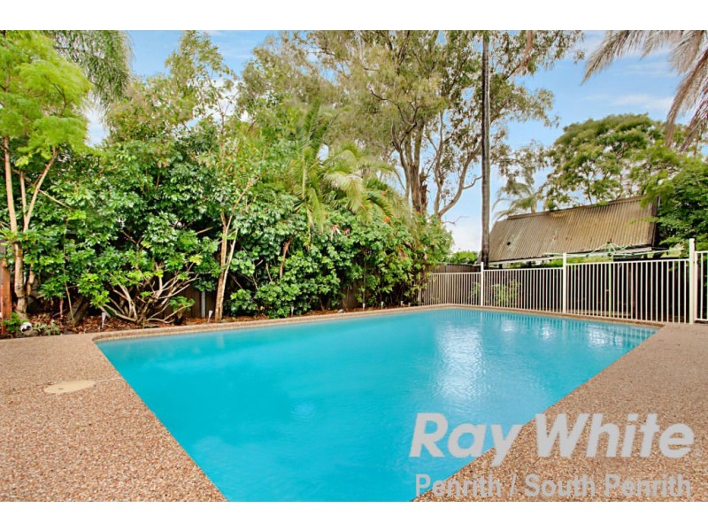 55 Brooker Street, Colyton NSW 2760