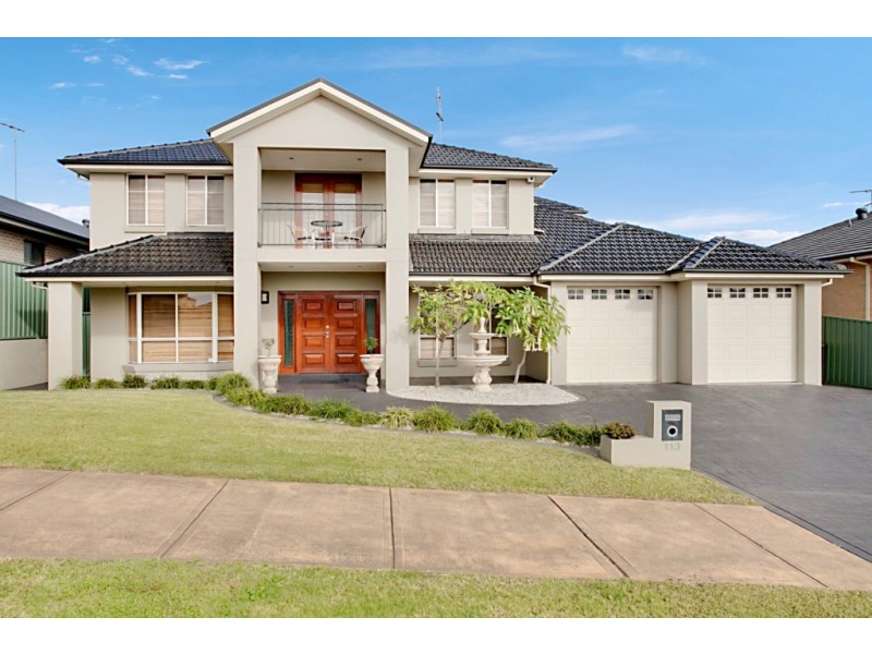 113 Glengarry Drive, Glenmore Park NSW 2745