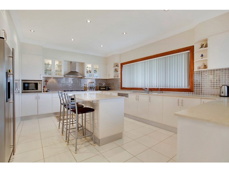 113 Glengarry Drive, Glenmore Park NSW 2745