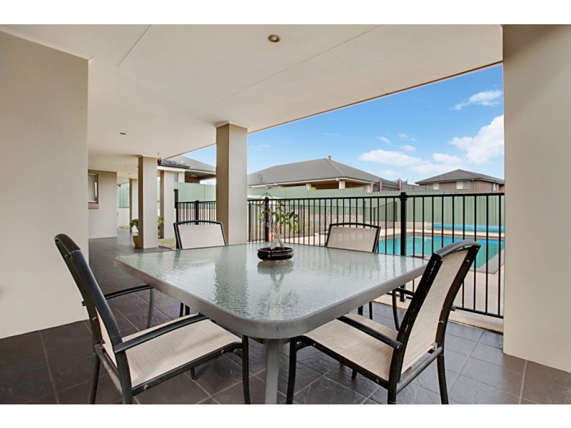 113 Glengarry Drive, Glenmore Park NSW 2745