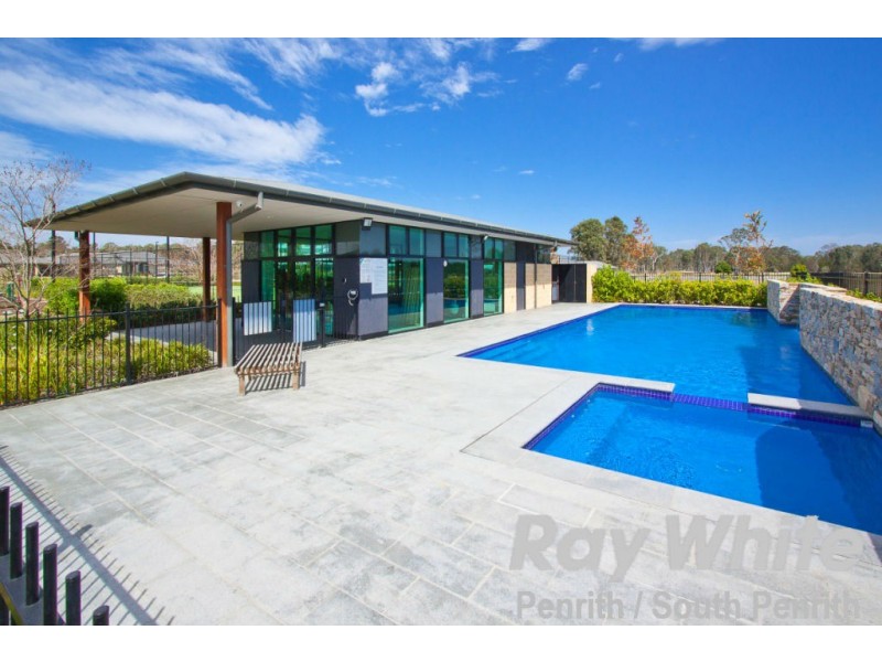 56 Portrush Crescent, Luddenham NSW 2745