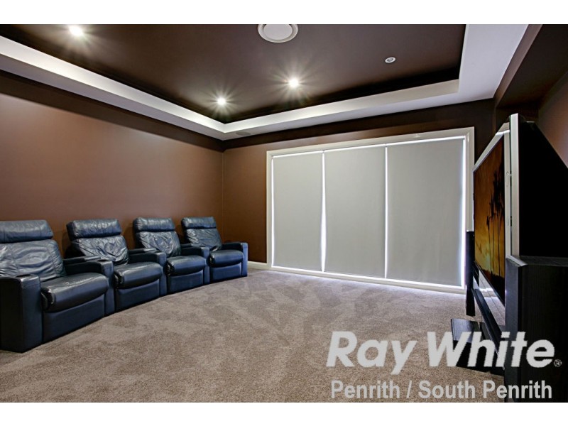 3 Pine Valley Crescent, Luddenham NSW 2745