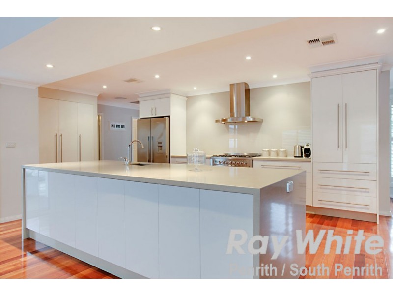 7 Wood Place, Emu Plains NSW 2750