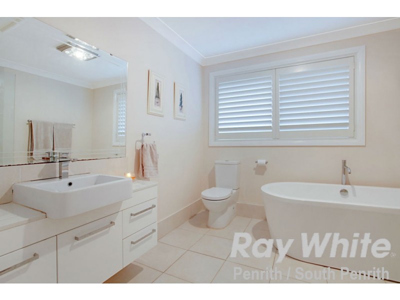 7 Wood Place, Emu Plains NSW 2750