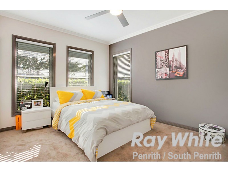 30 Portrush Crescent, Luddenham NSW 2745