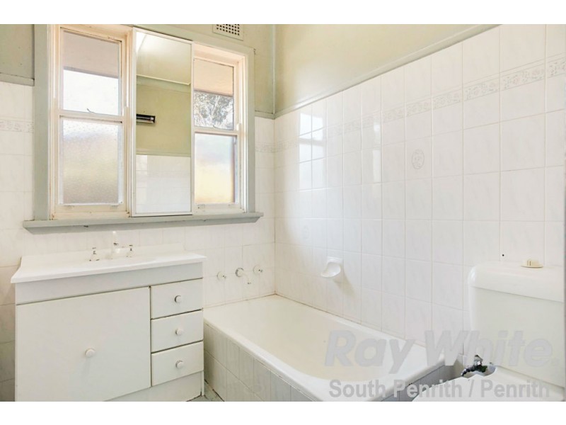 44 Butler Crescent, South Penrith NSW 2750