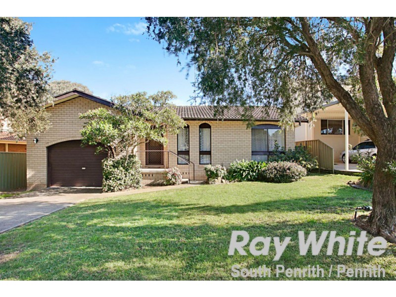 7 Lowanna Drive, South Penrith NSW 2750