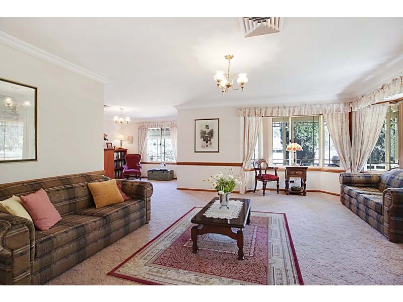 32 Bursaria Crescent, Glenmore Park NSW 2745